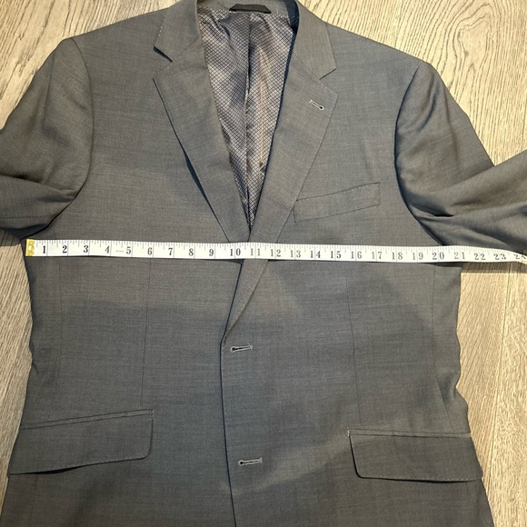 Men’s Zanetti suit - Picture 7 of 12